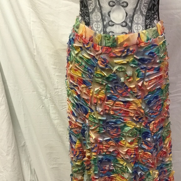 💐New Boho Shredded Skirt Size Small - Picture 2 of 8